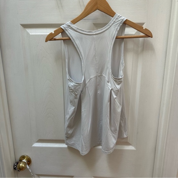 Lululemon White Sleeveless Women's tank top 6 - Picture 5 of 6